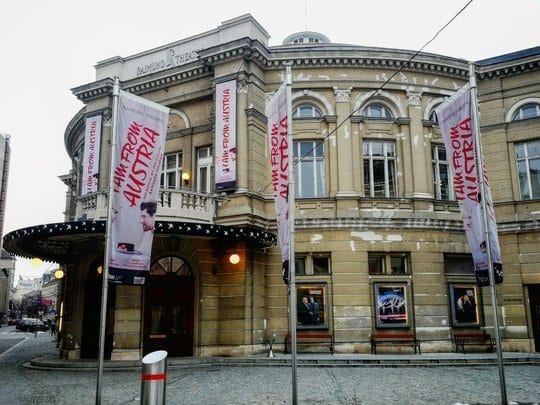 Das Raimund Theater von außen