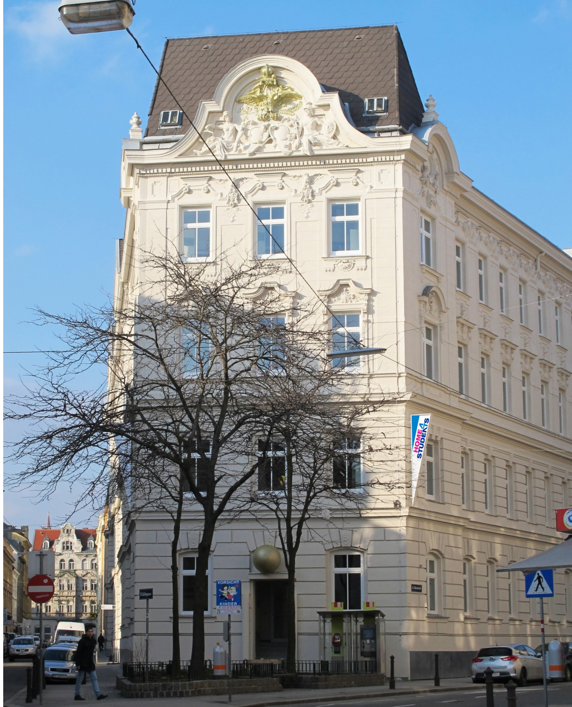 15., Ullmannstraße 54 — official property photo